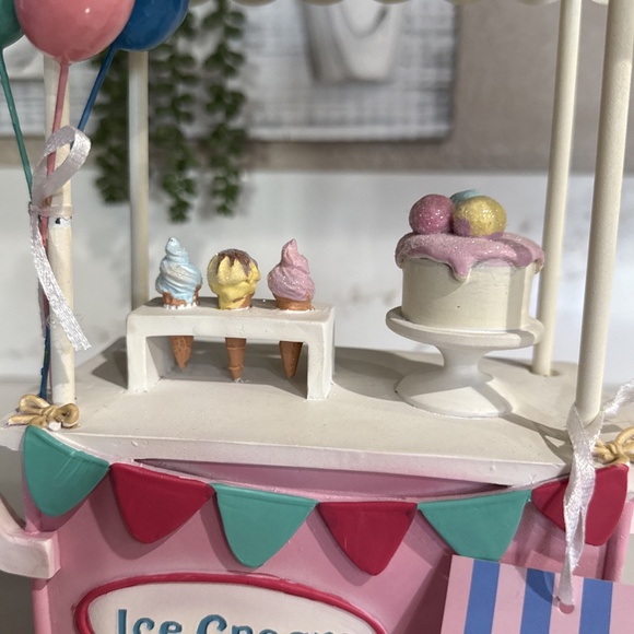 Sweet Treats Ice Cream Cart Home Decor - Picture 8 of 8